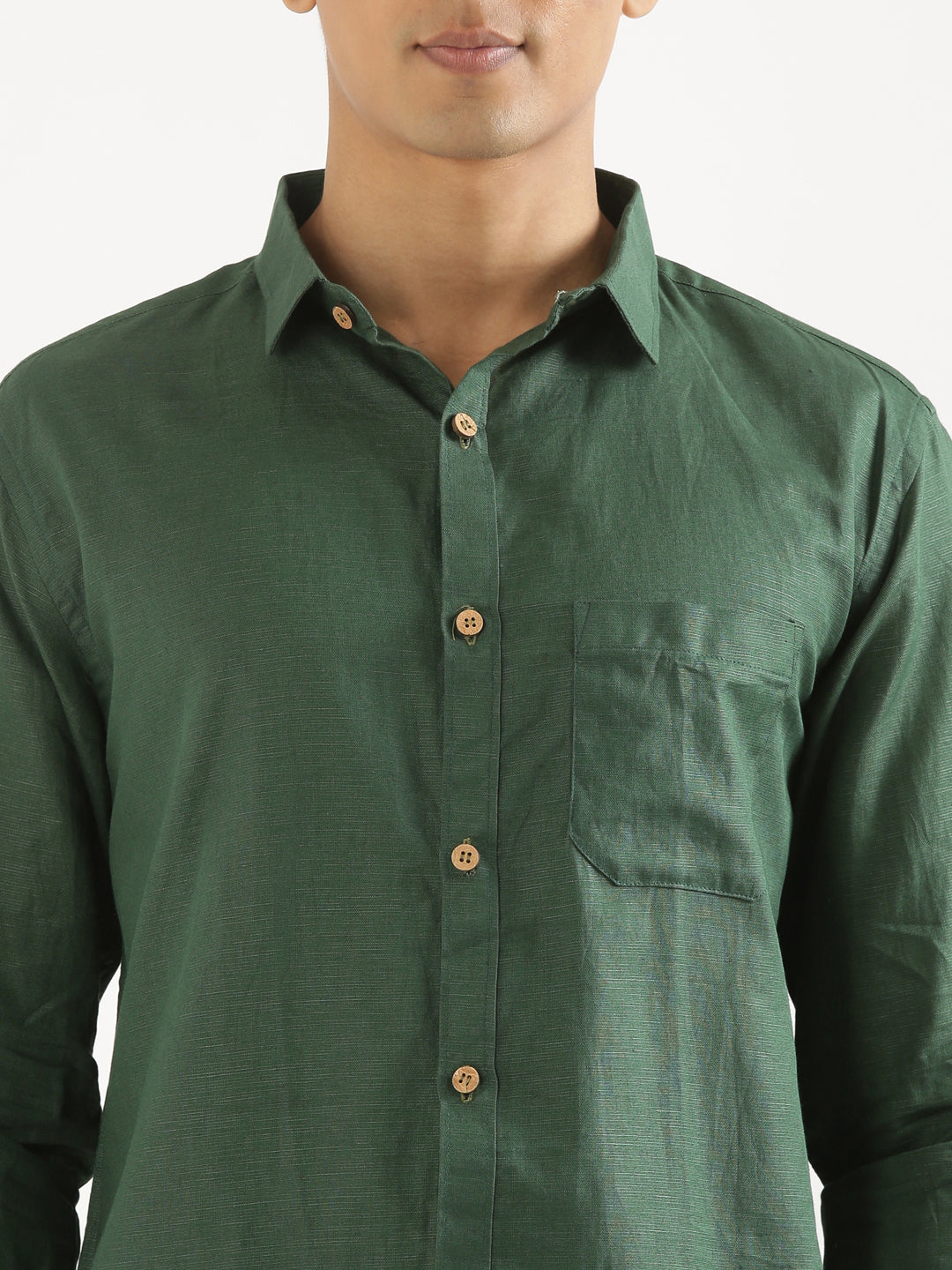 Bottle Green hemp shirt – coconut shell buttons
