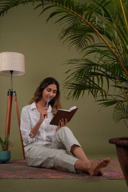 sustainable women lounge pants